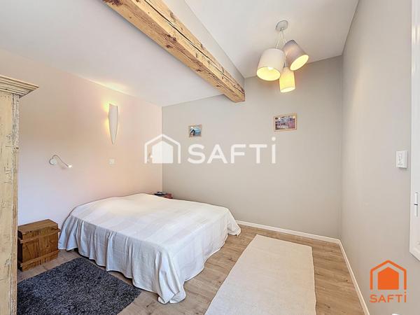 Propriété d'exception de 190m² sur 14020m² de terrain clos