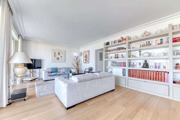 LYON 5 - Saint-Irénée : 3 pièces 97 m2 avec balcon et vue