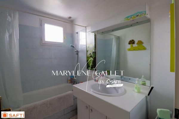 Au calme d'une impasse, maison individuelle,...