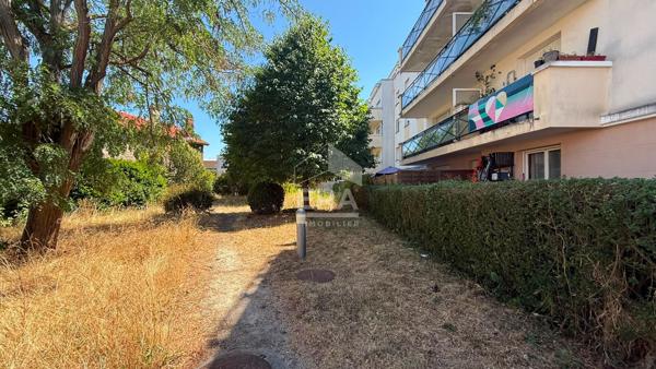 Appartement Corbeil Essonnes 2 pièce(s) 42 m2