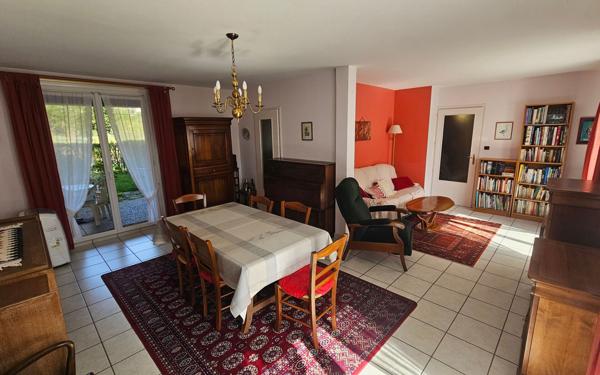 Appartement à vendre    5 pièces • 115,94 m2 Voiron