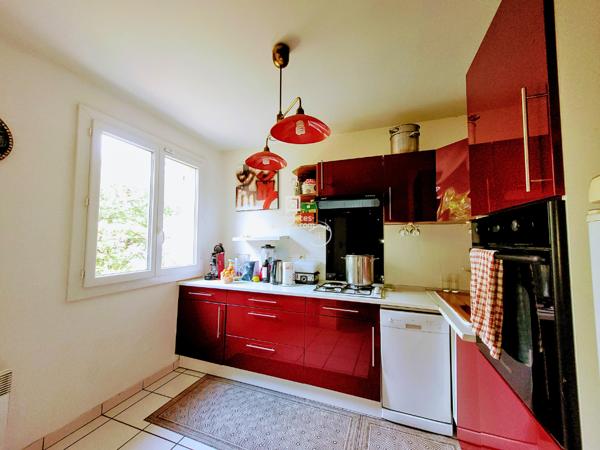 Maison Ruoms 9 pièce(s) 235 m2  + Gîtes rentables + piscine | Revenus garantis en Sud Ardèche