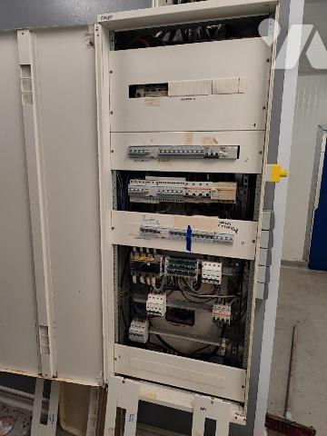 Bâtiment commercial a vendre zone du Dragon à VERDUN