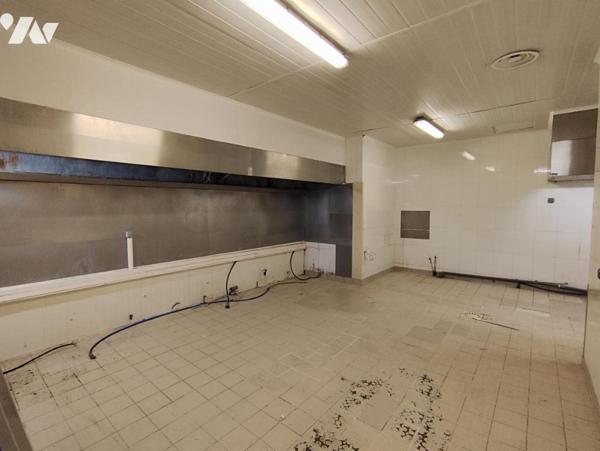 Bâtiment commercial a vendre zone du Dragon à VERDUN