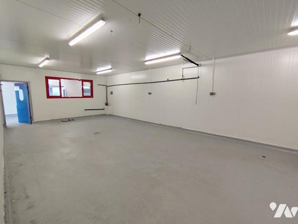 Bâtiment commercial a vendre zone du Dragon à VERDUN