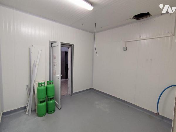 Bâtiment commercial a vendre zone du Dragon à VERDUN