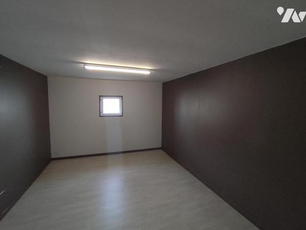 Bâtiment commercial a vendre zone du Dragon à VERDUN