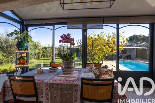 Maison à vendre 5 pièces 157 m² Rochefort-du-Gard