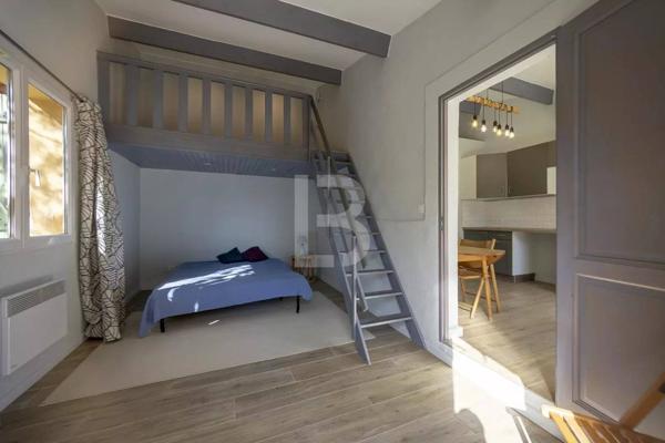 Maison parfaite a vendre! Piscine, jardin méditerranéen et maison d’amis