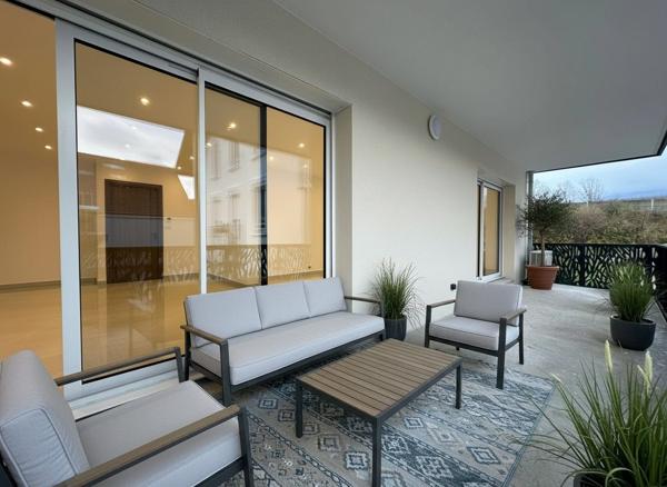 VENTE – APPARTEMENT T4 DE STANDING – GRÉSY-SUR-AIX 105,46 m² – Traversant Nord/Sud – 1er étage