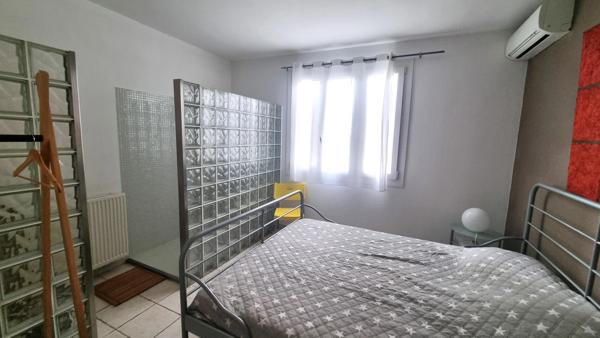 Maison à vendre 6 pièces BARJAC (30)