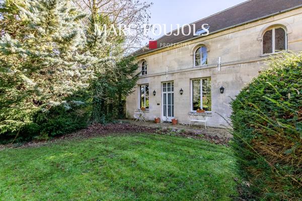 Maison de Caractère avec jardin et Gîte