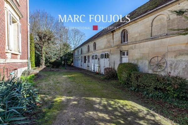 Maison de Caractère avec jardin et Gîte