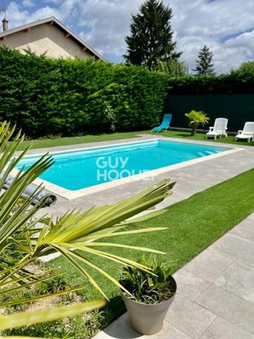 Maison La Boisse 6 pièce(s) 144 m²