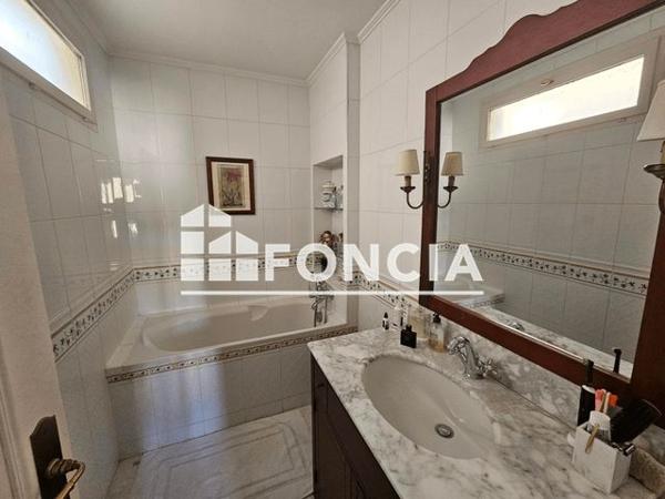 À vendre Maison 7 pièces 145 m² - Saint-germain-en-laye 78112