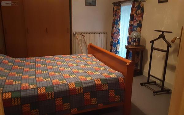 Maison de ville à vendre à Dun-le-Poëlier dans l'Indre (36210), ref : 10A