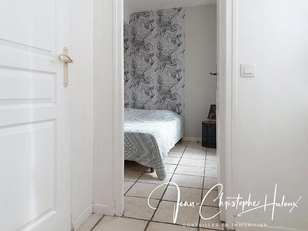 Appartement Nimes 3 pièces de 66.3 m2 Église Sainte Baudille