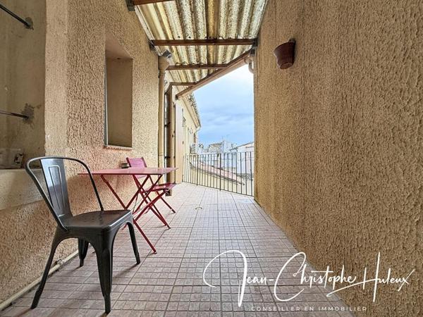 Appartement Nimes 3 pièces de 66.3 m2 Église Sainte Baudille