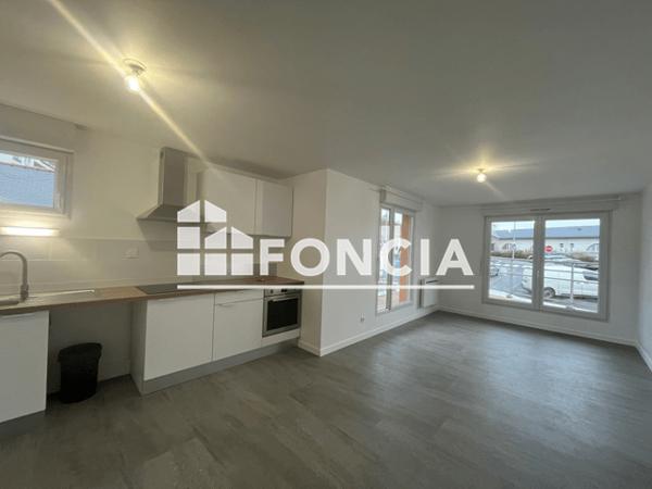 Location Appartement 2 pièces 44.32 m² - PLACE MAURIAC Cholet 49300