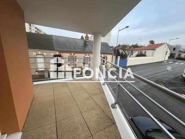 Location Appartement 2 pièces 44.32 m² - PLACE MAURIAC Cholet 49300