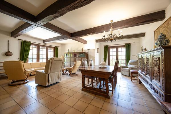 Maison 8 pièces à vendre à Perpignan 