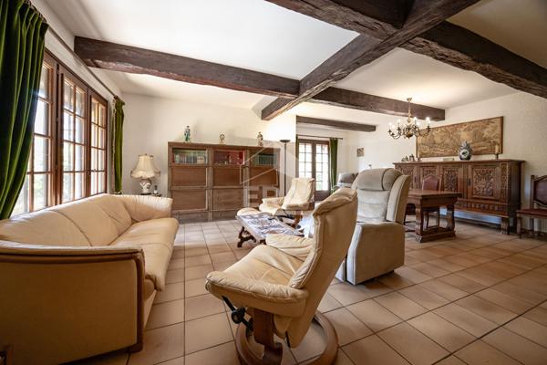 Maison 8 pièces à vendre à Perpignan 