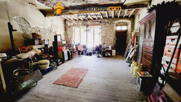 Vente                                                      Maison
                        
                                         155 m2                     à Sainte-Colombe-sur-l'Hers