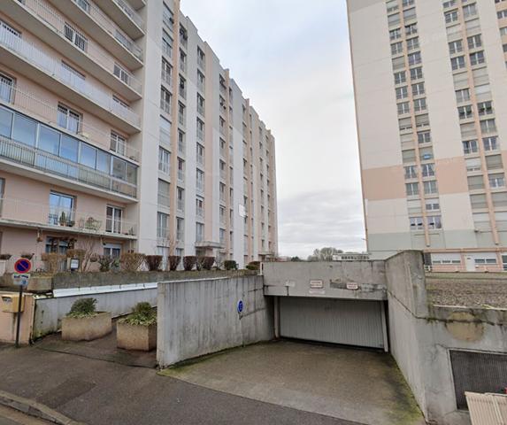 Parking / box Amiens 12 m2