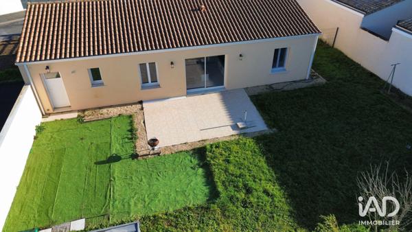 Maison à vendre 4 pièces 92 m² Neuville-de-Poitou