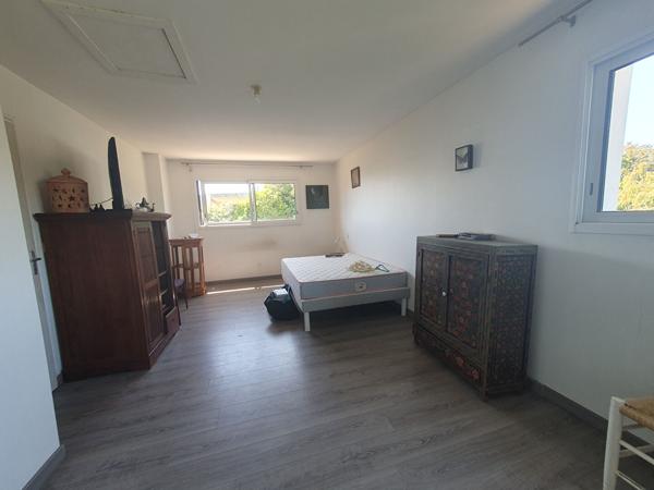 Local professionnel avec habitation Merlevenez , Merlevenez