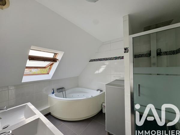 Maison à vendre 7 pièces 134 m² Baillet-en-France