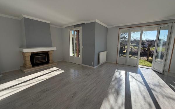 Maison à vendre    5 pièces •  Auch