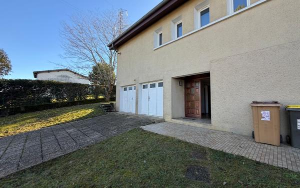 Maison à vendre    5 pièces •  Auch