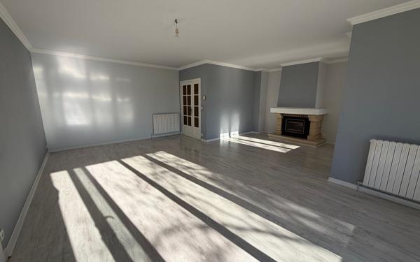 Maison à vendre    5 pièces •  Auch