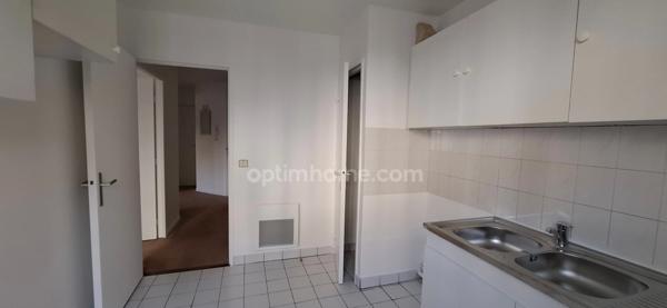 Appartement à louer 2 pièces VERSAILLES (78)