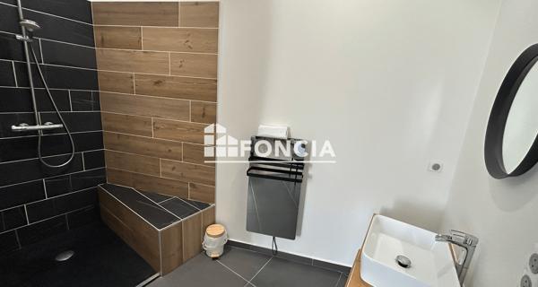 Location Appartement 3 pièces 96.5 m² - Roanne 42300