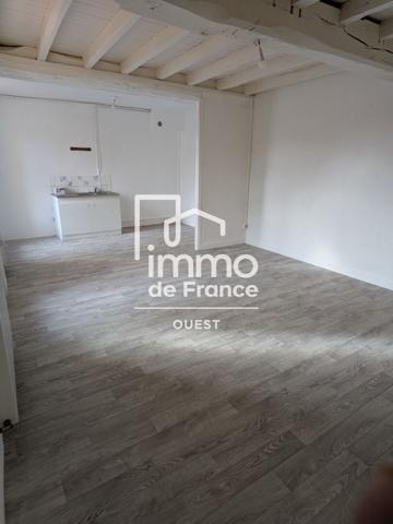 A LOUER Maison  DE CAMPAGNE La Roche Sur Yon 5 pièce(s) 101.40 m2