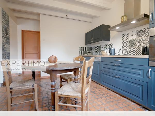 Brignais (69530) En vente à Brignais : maison avec jardin arboré, garage et 4 pièces