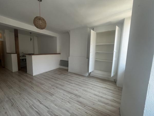 Immeuble à vendre 224 000 € Saint-Céré 190 m² DPE C