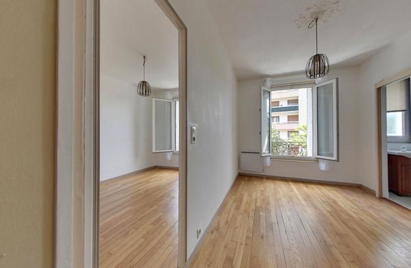 Appartement Joinville Le Pont 2 pièces 38.05 m2