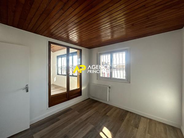 Secteur Chênes BEZONS _Maison 7 pièces 143m2 €549 000 ** - Référence 4462