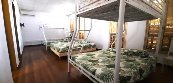 Cayenne MAISON ou BUREAUX 6 pièce(s) 156.55 m2