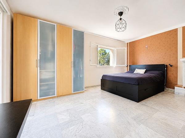 Grande propriété familiale avec piscine et dépendances - La Roquette-sur-Siagne, limite Mougins