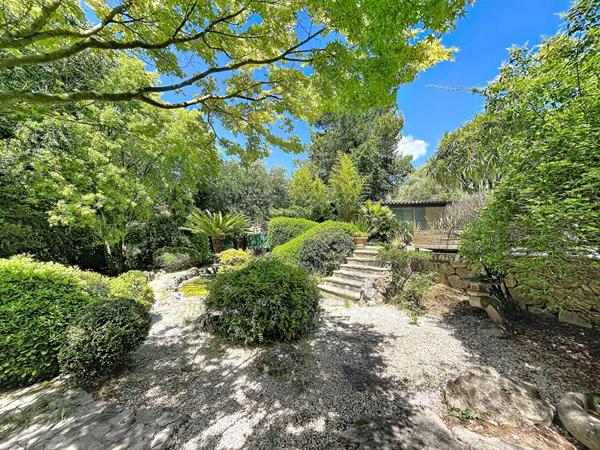 Grande propriété familiale avec piscine et dépendances - La Roquette-sur-Siagne, limite Mougins