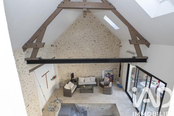 Maison à vendre 8 pièces 311 m² Auneau-Bleury-Saint-Symphorien
