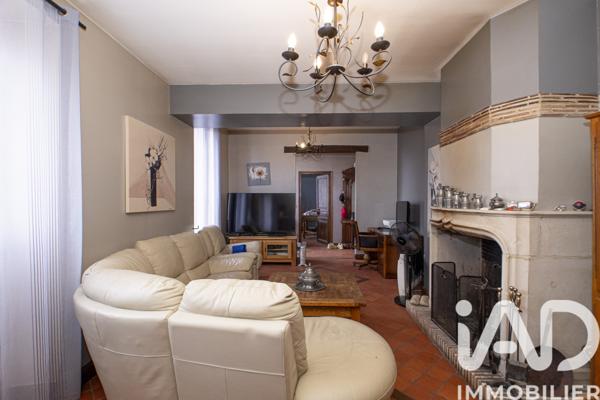 Maison à vendre 8 pièces 311 m² Auneau-Bleury-Saint-Symphorien