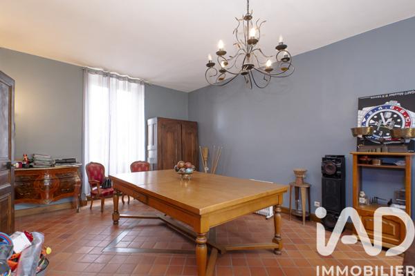 Maison à vendre 8 pièces 311 m² Auneau-Bleury-Saint-Symphorien