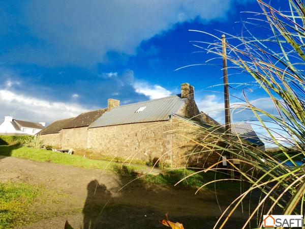 Belle longère à rénover avec Hangar et Mobil-home située au calme