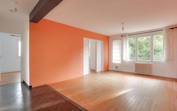 Appartement à vendre    5 pièces • 83,34 m2 Saint-Jean-de-Luz