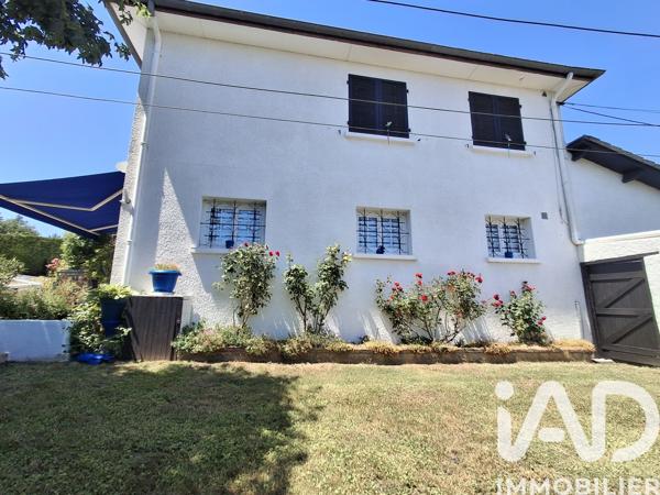 Maison à vendre 9 pièces 207,31 m² Roiffieux